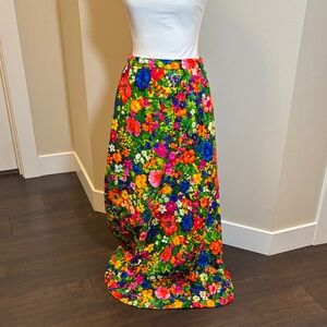 Vintage Vibrant Floral Maxi Skirt - Multicolor